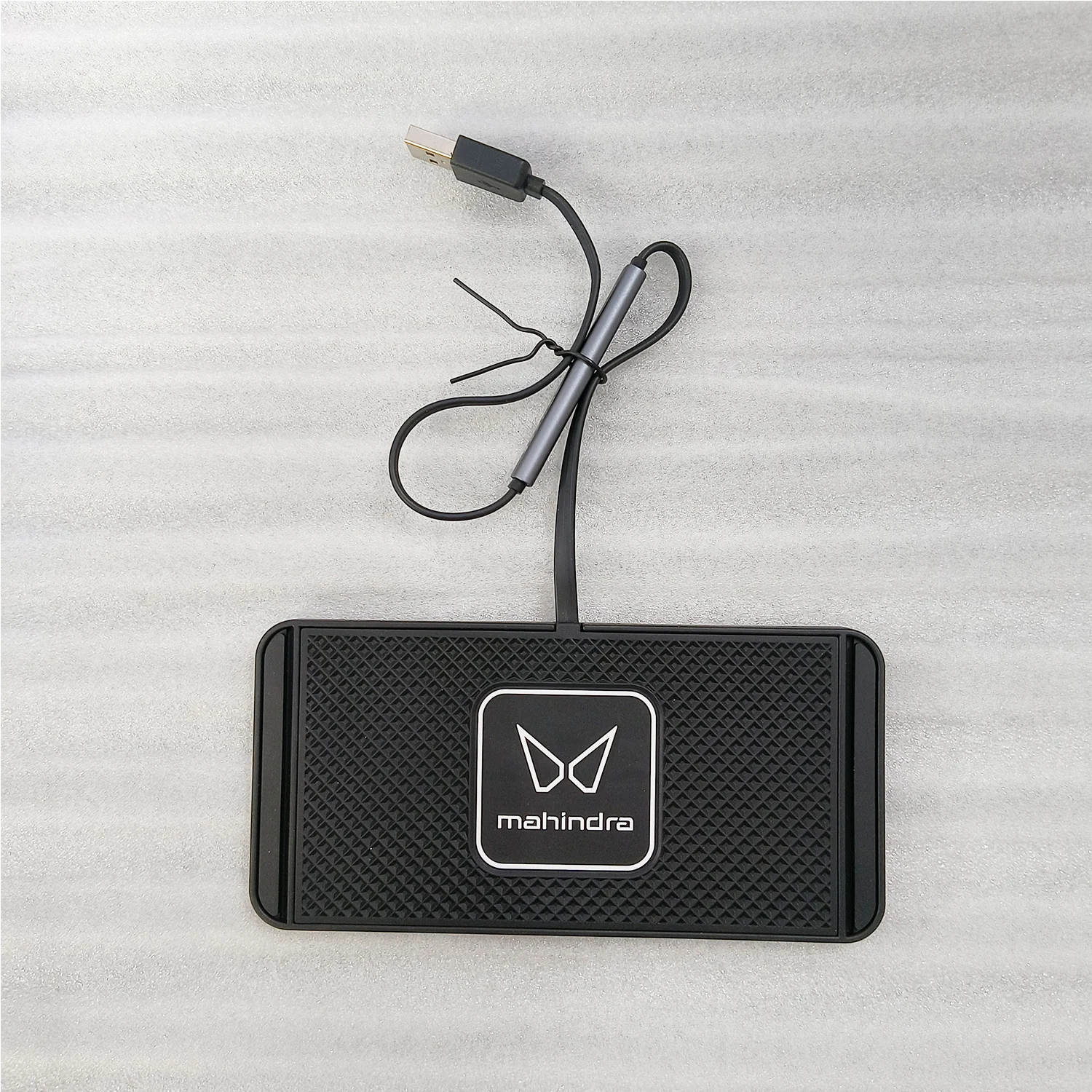 Wireless Charger for Mahindra XUV 700 2021 Onwards
